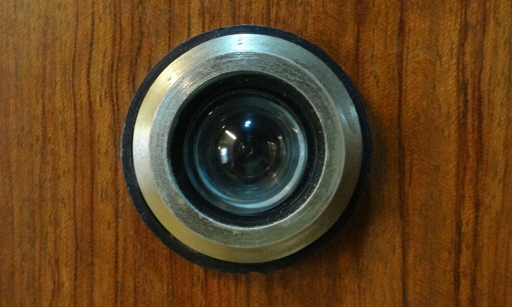 Never Open Your Door to These People – Police Warning