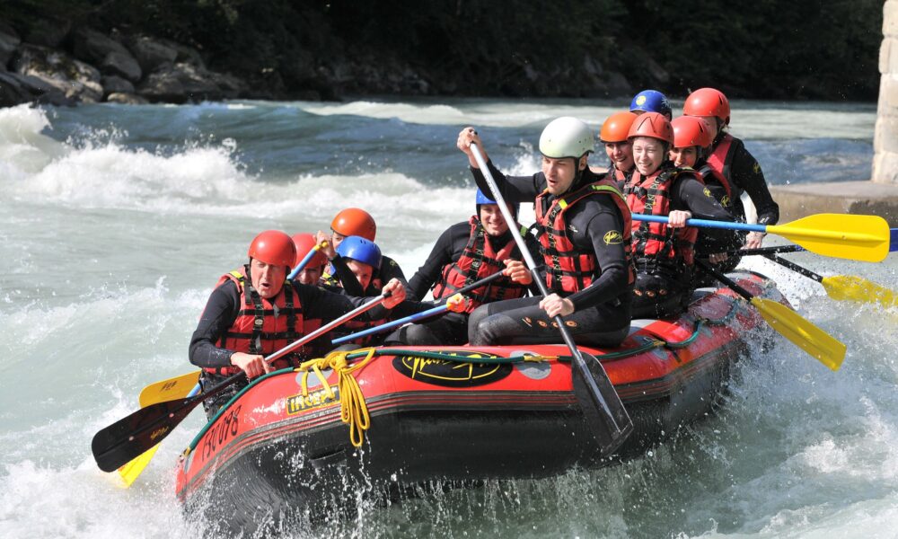 Boost to Tourism in Regional Promotion Rafting is one of the sports featured on the Costa Blanca´s new tourism promotion