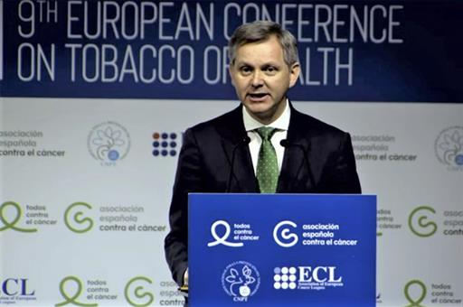 Spain hopes to go smoking free