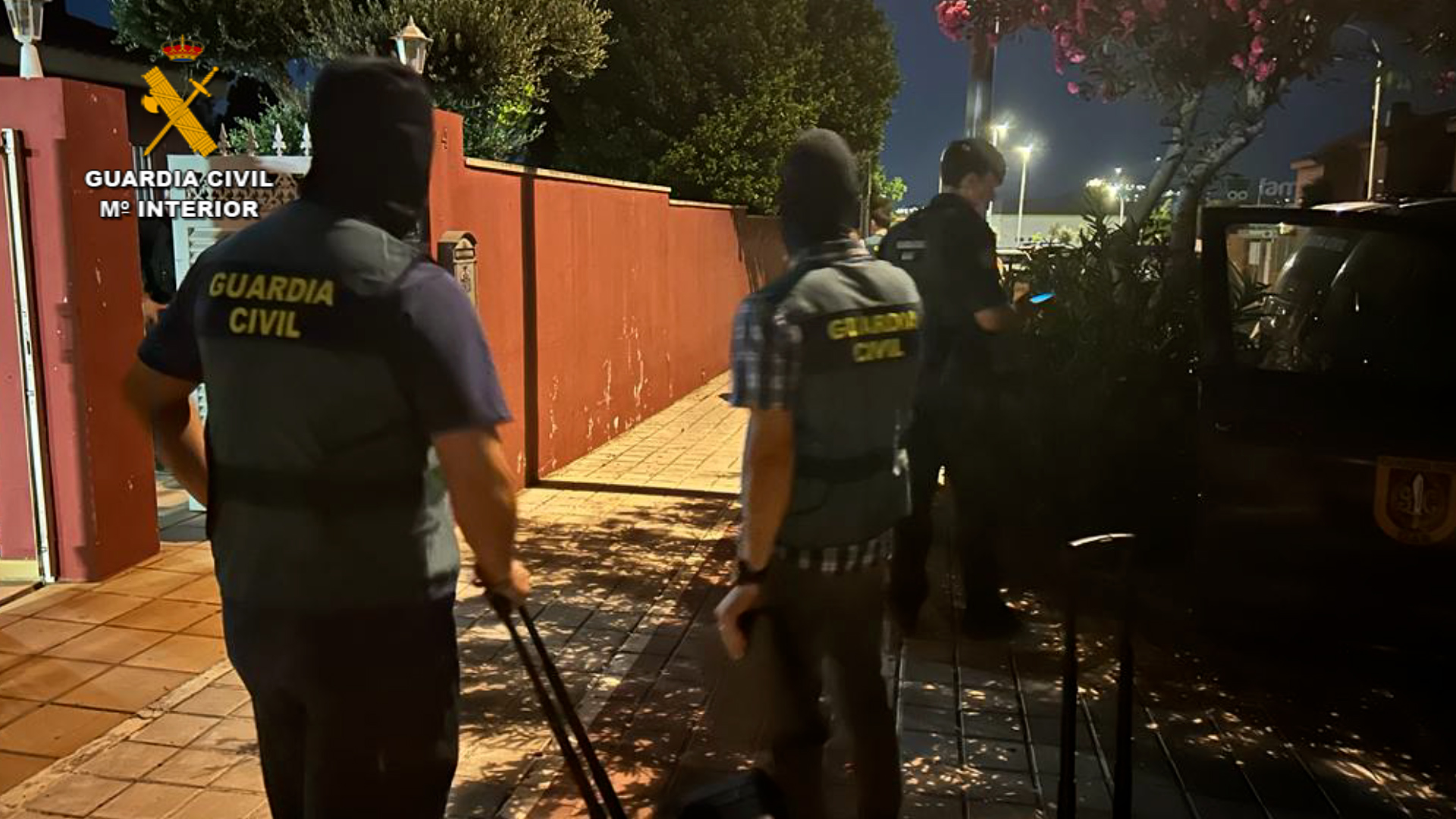 Jihadi recruitment gang arrested