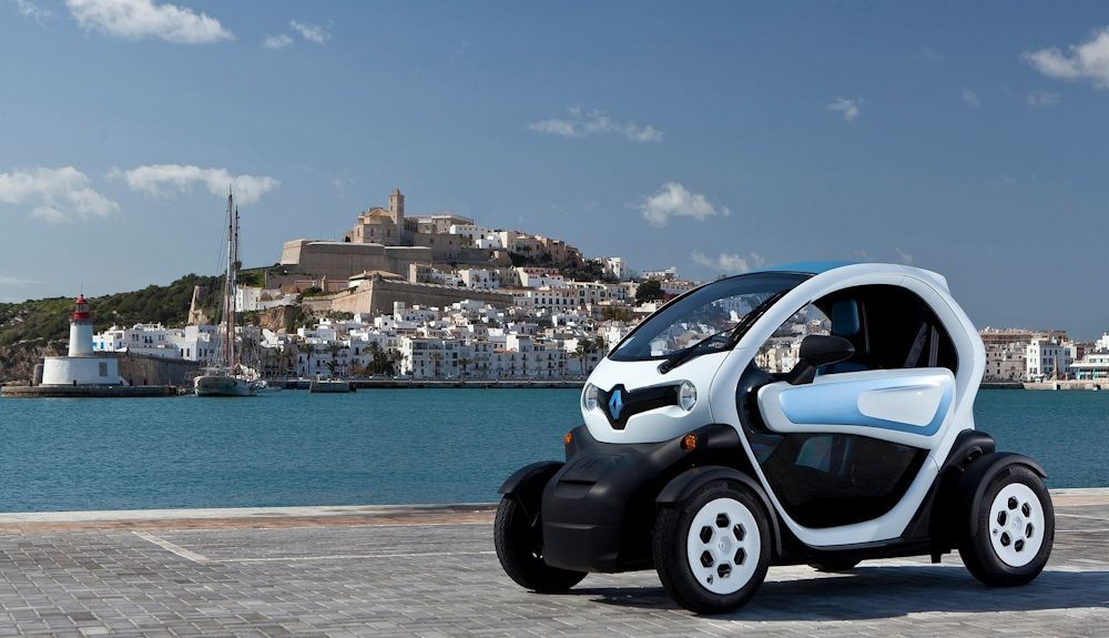 New driving licence for young people in Spain