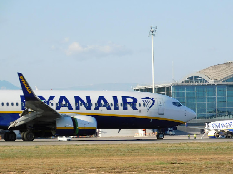 Ryanair in trouble with the law