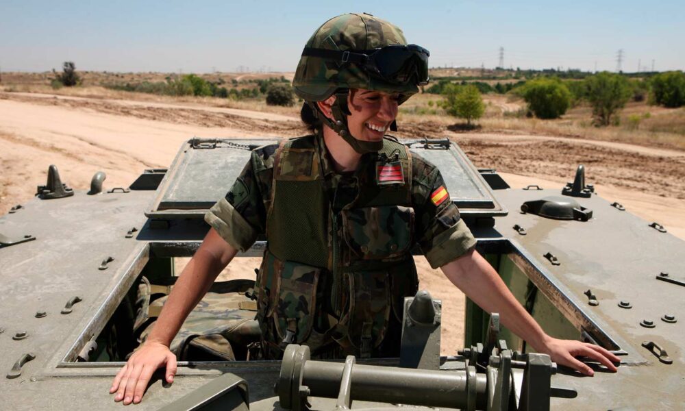 Women in the armed forces