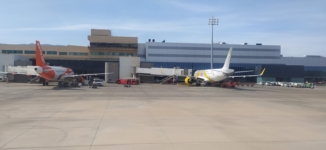 Busy flights and increase in pollution