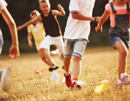 Sports medical check-ups can help detect imbalances, overuse and other factors that may increase the risk of injury during childhood and adolescence